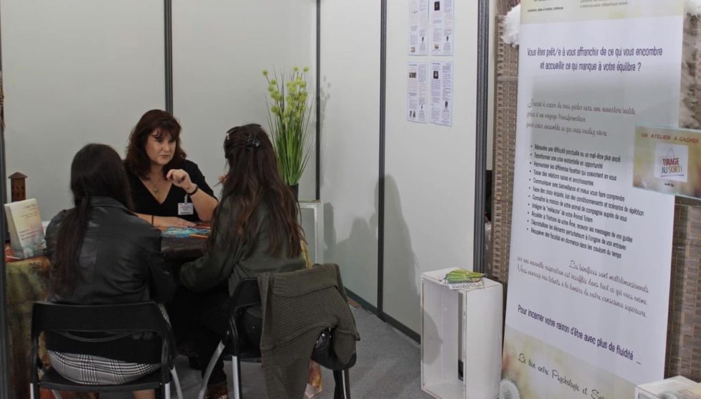 Isabelle Raby présente au salon Bionazur d'Antibes