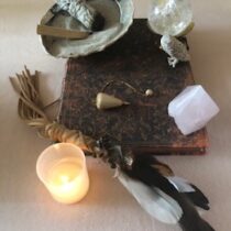 grimoire-chamanisme-isabelle-raby-therapeute-medium-nice